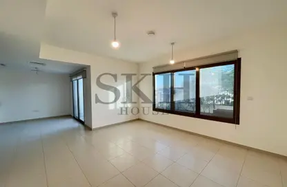 Empty Room image for: Villa - 3 Bedrooms - 4 Bathrooms for rent in Hayat Townhouses - Town Square - Dubai, Image 1