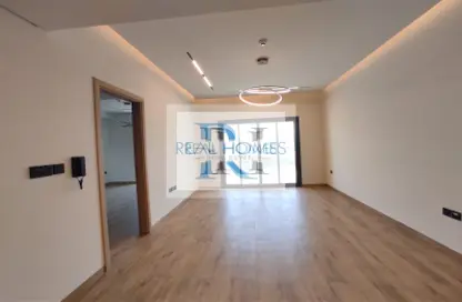 Apartment - 1 Bedroom - 2 Bathrooms for rent in Rokane G25 - Jumeirah Village Circle - Dubai