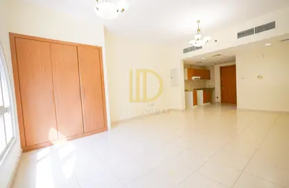 Apartment - Studio - 1 Bathroom for rent in Gardenia 1 - Emirates Gardens 1 - Jumeirah Village Circle - Dubai