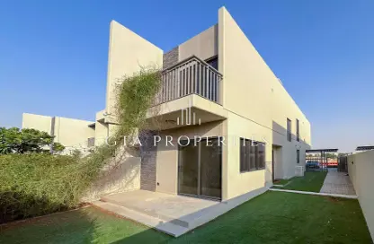 Townhouse - 3 Bedrooms - 5 Bathrooms for rent in Aurum Villas - Sycamore - Damac Hills 2 - Dubai