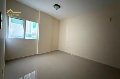 Apartment - 1 Bedroom - 2 Bathrooms for rent in Al Taawoon Towers - Al Khan - Sharjah