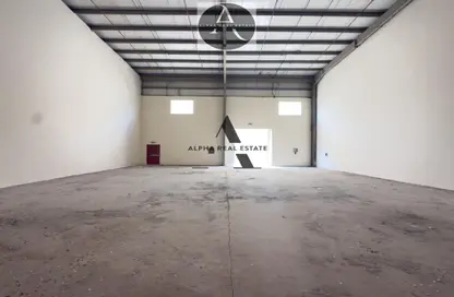 Warehouse - Studio - 1 Bathroom for rent in Umm Al Thuoob - Umm Al Quwain