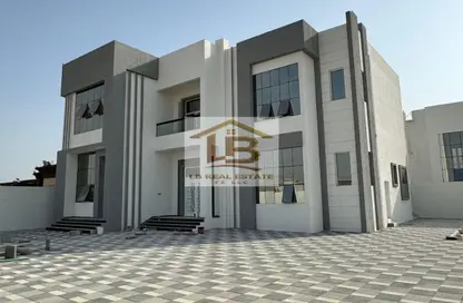 Villa - 5 Bedrooms - 7+ Bathrooms for sale in Al Qusaidat - Ras Al Khaimah