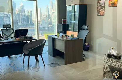 مكتب - استوديو - 1 حمام للايجار في باي فيو - الخليج التجاري - دبي