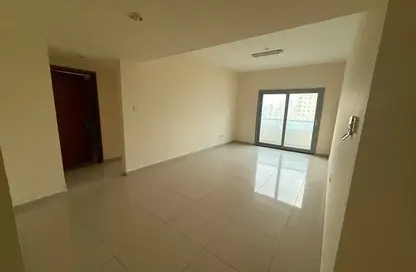 شقة - غرفة نوم - 1 حمام للايجار في رشيد تاور 3 - التعاون - الشارقة