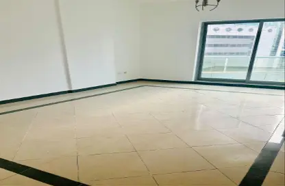 Apartment - 1 Bedroom - 2 Bathrooms for rent in Al Shahed Tower - Barsha Heights (Tecom) - Dubai