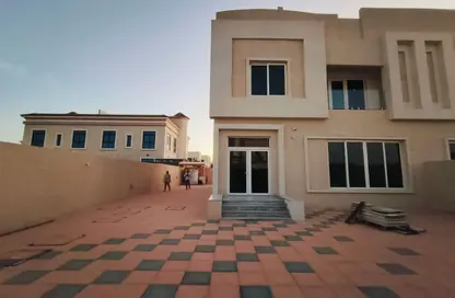 Villa - 3 Bedrooms - 5 Bathrooms for rent in Al Hooshi Villas - Hoshi - Al Badie - Sharjah