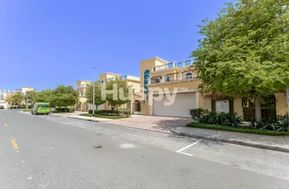 Villa - 4 Bedrooms - 5 Bathrooms for rent in Legacy - Jumeirah Park - Dubai