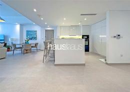 Apartment - 2 bedrooms - 3 bathrooms for sale in Marina Residences 1 - Marina Residences - Palm Jumeirah - Dubai