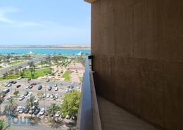 Apartment - 1 bedroom - 1 bathroom for rent in Corniche Residence - Corniche Road - Abu Dhabi Apartment - 1 bedroom - 1 bathroom for rent in Corniche Residence - Corniche Road - Abu Dhabi