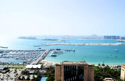 Apartment - 3 Bedrooms - 5 Bathrooms for rent in Ocean Heights - Dubai Marina - Dubai