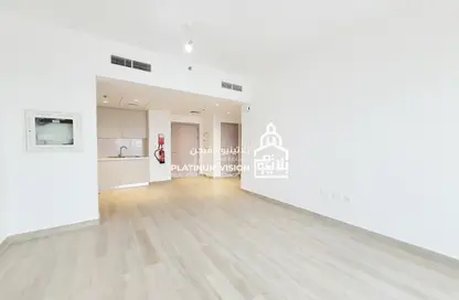 Apartment - 1 Bedroom - 1 Bathroom for rent in Waters Edge - Yas Island - Abu Dhabi