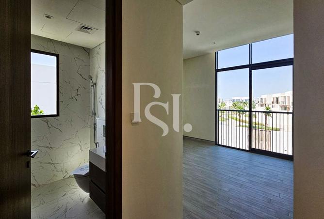 16077200 - صورة العقار 2