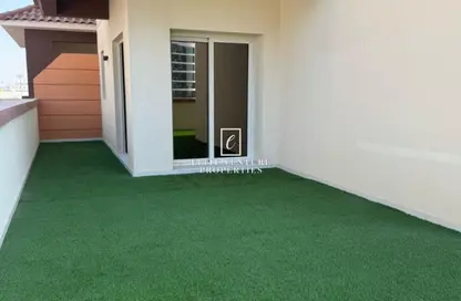 Apartment - 2 Bedrooms - 3 Bathrooms for rent in Spanish Tower - Dubai Sports City - Dubai