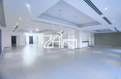 فيلا - 6 غرف نوم - 8 حمامات للايجار في مدينة الرياض - أبوظبي