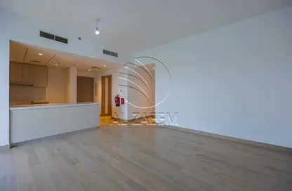 Apartment - 2 Bedrooms - 2 Bathrooms for rent in Waters Edge - Yas Island - Abu Dhabi