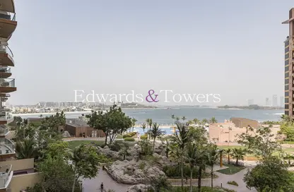 Apartment - 1 Bedroom - 2 Bathrooms for rent in Emerald - Tiara Residences - Palm Jumeirah - Dubai