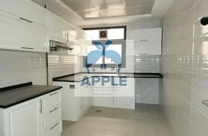 شقة - غرفة نوم - 1 حمام للايجار في الزاهية - تجارية مويلح - الشارقة