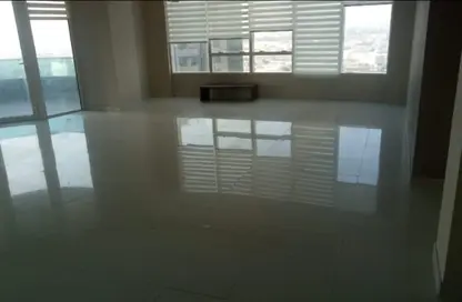 Apartment - 3 Bedrooms - 4 Bathrooms for sale in Al Majaz 3 - Al Majaz - Sharjah