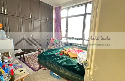 Apartment - 2 Bedrooms - 2 Bathrooms for rent in Corniche Plaza - Corniche Road - Abu Dhabi
