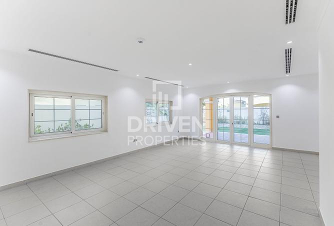 15585180 - صورة العقار 3