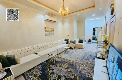 Villa - 5 Bedrooms - 7 Bathrooms for sale in Al Yasmeen 1 - Al Yasmeen - Ajman