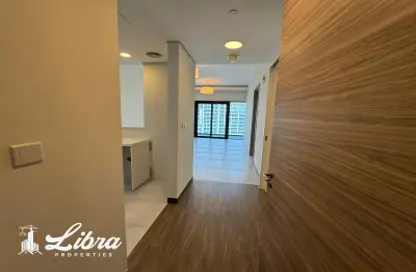 Apartment - 1 Bedroom - 2 Bathrooms for sale in SOL Bay - Business Bay - Dubai
