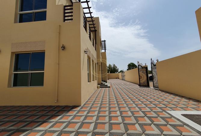 14848216 - Property Image 2