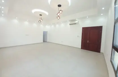 Apartment - 3 Bedrooms - 4 Bathrooms for rent in Madinat Al Riyad - Abu Dhabi