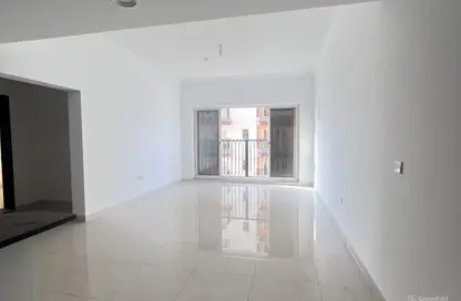 شقة - غرفة نوم - 2 حمامات للايجار في طراز عربي - مساكن القناه المائية - مدينة دبي الرياضية - دبي