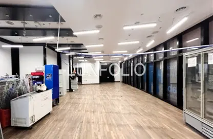 Retail - Studio for rent in Bay Central 3 - Dubai Marina - Dubai