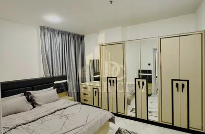 شقة - غرفة نوم - 2 حمامات للايجار في مساكن كورنيش عجمان - طريق كورنيش عجمان - عجمان