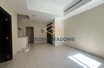 تاون هاوس - 4 غرف نوم - 3 حمامات للايجار في 1 اليلايس - دبي