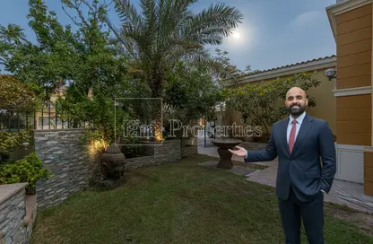 Villa - 3 Bedrooms - 4 Bathrooms for sale in Legacy - Jumeirah Park - Dubai