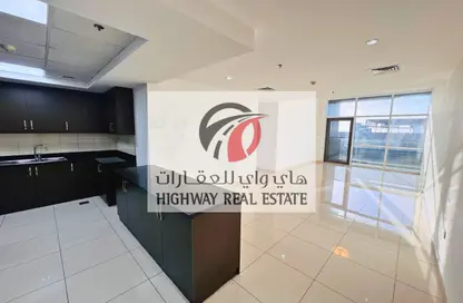 Apartment - 2 Bedrooms - 3 Bathrooms for rent in Duja Tower - Sheikh Zayed Road - Dubai