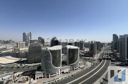 Apartment - 1 Bedroom - 2 Bathrooms for rent in Upper Crest - Downtown Dubai - Dubai
