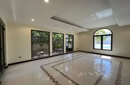 Villa - 5 Bedrooms - 6 Bathrooms for rent in Garden Homes Frond O - Garden Homes - Palm Jumeirah - Dubai