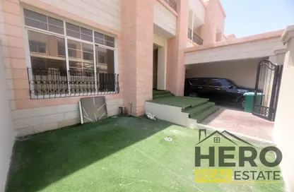 فيلا - 4 غرف نوم - 5 حمامات للايجار في فيلات مدينة خليفة آيه - مدينة خليفة أ - مدينة خليفة - أبوظبي