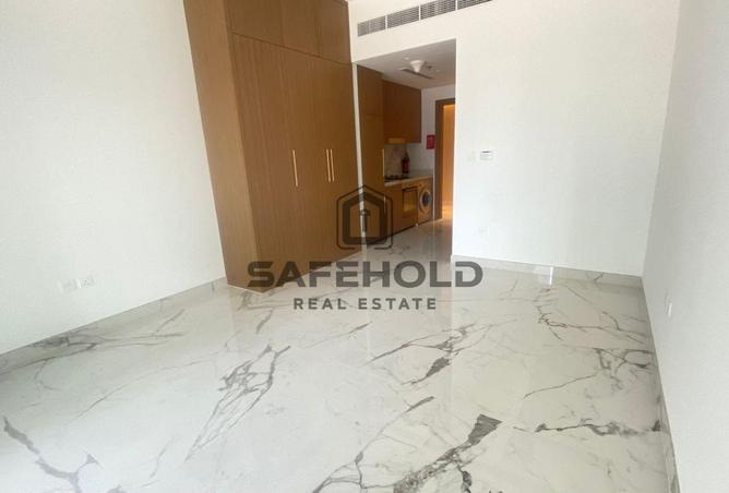 15373244 - Property Image 3