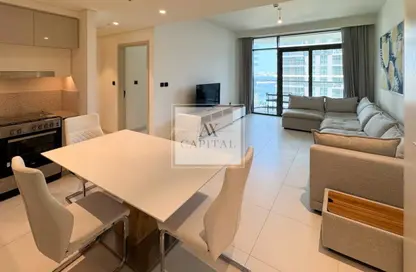 Apartment - 1 Bedroom - 1 Bathroom for sale in Marina Vista - EMAAR Beachfront - Dubai Harbour - Dubai