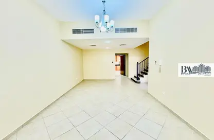 Townhouse - 3 Bedrooms - 4 Bathrooms for rent in Abu Hail - Deira - Dubai