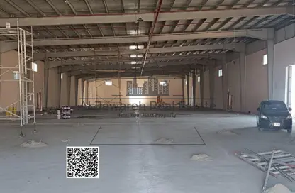 Warehouse - Studio - 2 Bathrooms for rent in Old Industrial Area - Umm Al Quwain