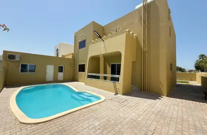 Villa - 4 Bedrooms - 4 Bathrooms for rent in Umm Suqeim 2 Villas - Umm Suqeim 2 - Umm Suqeim - Dubai