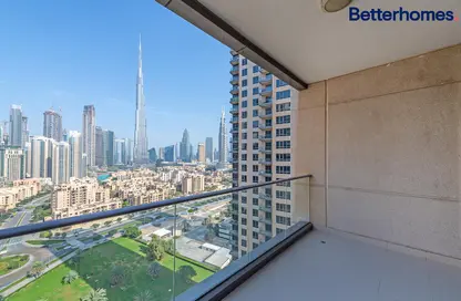 صورة لـ شرفة شقة - 3 غرف نوم - 5 حمامات للبيع في البرج الجنوبي 5 - الجناح الجنوبي - دبي وسط المدينة - دبي ، صورة رقم 1