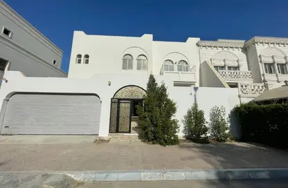 Villa - 6 Bedrooms - 7 Bathrooms for rent in Al Bateen Villas - Al Bateen - Abu Dhabi