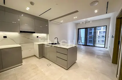 صورة لـ مطبخ شقة - غرفة نوم - 2 حمامات للبيع في بن غاطي كانال - الخليج التجاري - دبي ، صورة رقم 1