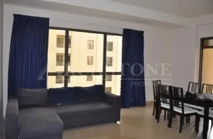 Living / Dining Room image for: Apartment - 2 Bedrooms - 3 Bathrooms for sale in Amwaj 4 - Amwaj - Jumeirah Beach Residence - Dubai, Image 1