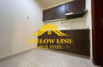 Apartment - Studio - 1 Bathroom for rent in Ministries Complex - Khalifa Park - Eastern Road - Abu Dhabi