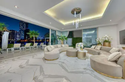 Villa - 6 Bedrooms - 6 Bathrooms for sale in Garden Homes Frond A - Garden Homes - Palm Jumeirah - Dubai