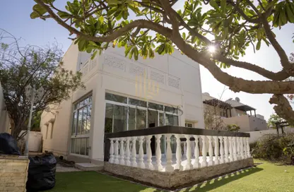 Villa - 4 Bedrooms - 4 Bathrooms for rent in Meadows 9 - Meadows - Dubai